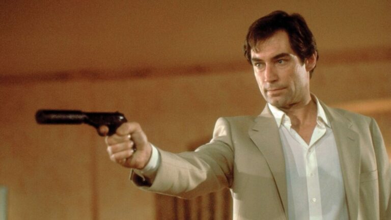 Film The Living Daylights - James Bond Versi Timothy Dalton