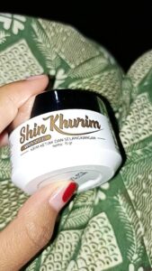 Review Shin Khurim Produk Pencerah Ketiak Asal Korea